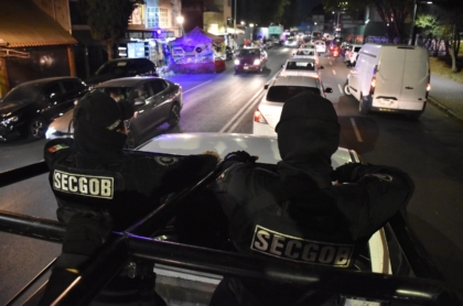 Suspenden 11 “chelerías” en operativos del programa “La Noche es de Todos”