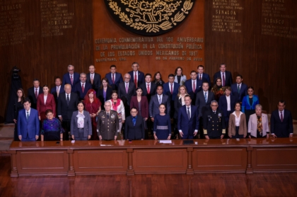 Conmemoran 108° aniversario de la Constitución con llamado a la unidad nacional