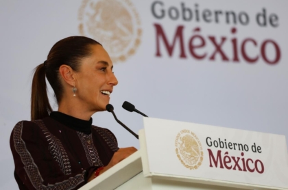 Sheinbaum elimina el examen COMIPEMS y garantiza educación media superior para todas y todos