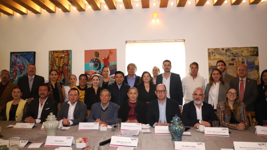 Gobierno de Puebla y sector privado refuerzan estrategias para potenciar el turismo
