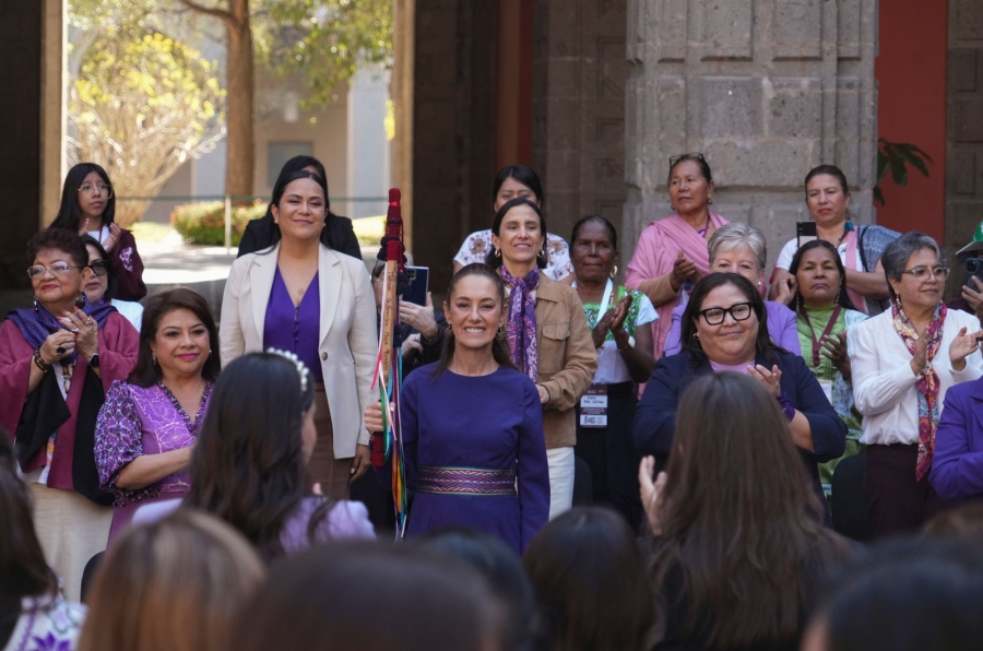 Claudia Sheinbaum presenta 10 acciones a favor de las mujeres en el 8M: “A la Presidencia llegamos todas”