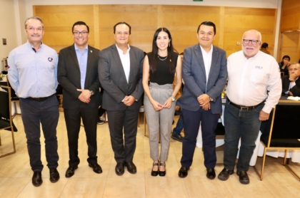 Liliana San Martín dialoga con el Clúster de Plásticos sobre retos laborales y desarrollo industrial en Querétaro