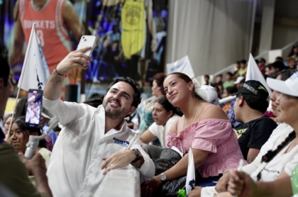 Agustín Dorantes rinde su 1er. Informe Legislativo en San Juan del Río: compromiso firme con las familias queretanas