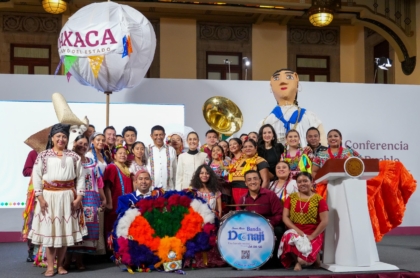 La Guelaguetza 2025 se presenta en “La Mañanera del Pueblo” con causa solidaria