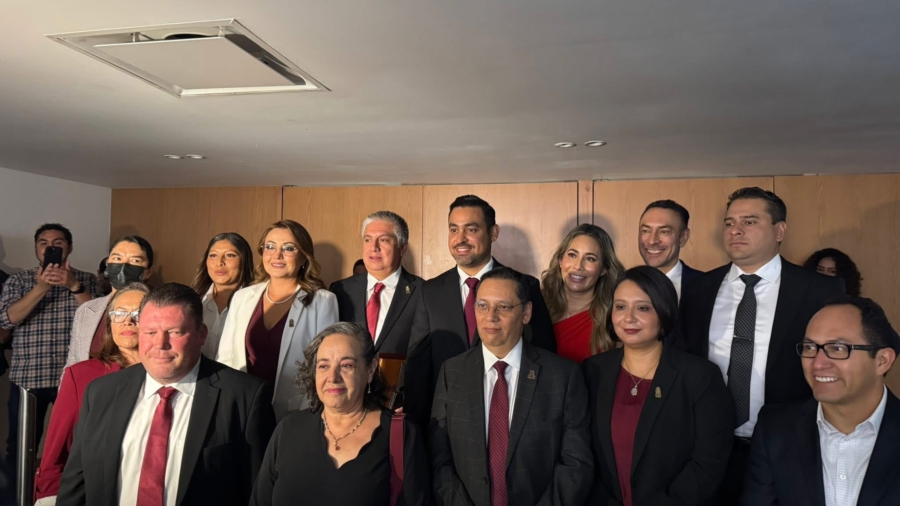 Morena Resuelve Sus Diferencias Internas Tras un Año y Une Fuerzas con el PT en Protesta Contra el Estancamiento en el Congreso de Querétaro