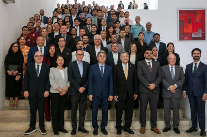 Nuevo León apuesta por el talento docente para liderar la industria de semiconductores