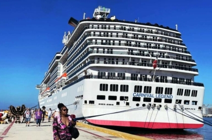 Yucatán navega alto: el Carnival Legend inaugura su arribo en Progreso y fortalece el turismo de cruceros