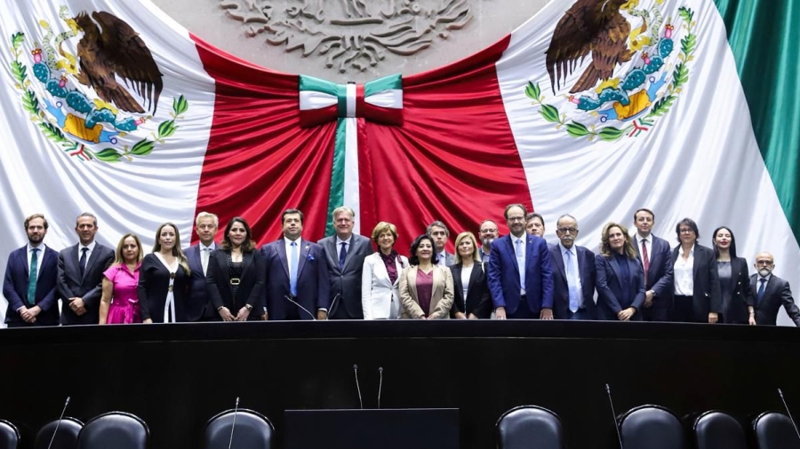 Senadora Bety Robles recibe a delegación del Parlamento Europeo en el marco del nuevo Acuerdo Global México–UE