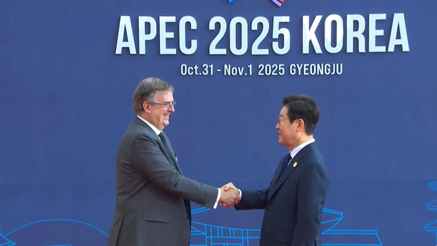 México llama a fortalecer cooperación ante incertidumbre global en Cumbre de APEC