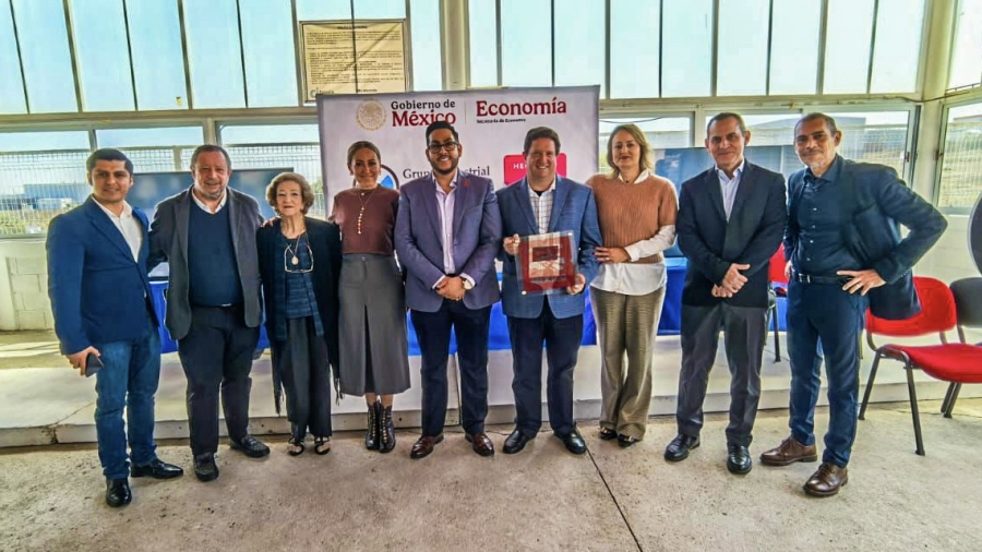 Industria queretana se fortalece: entregan certificación Hecho en México a Grupo Industrial del Parque