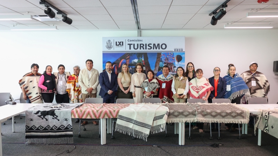 La Comisión de Turismo del Congreso local aprueba exhorto para proteger el sarape de Colón como patrimonio cultural