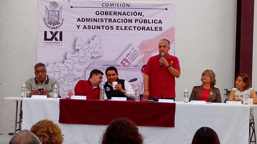 Escudo a maestros y fin al «boicot» de libros: La 4T arranca foros para imponer la nueva Ley de Educación en Querétaro