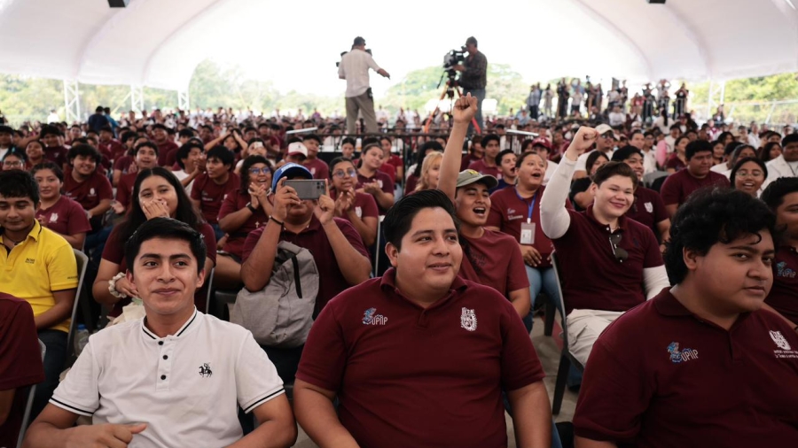 «La técnica al servicio de la patria»: Sheinbaum lanza la Beca Gertrudis Bocanegra para universitarios en Chiapas