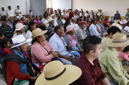 «Cobros impagables y despojo de manantiales»: Pueblos hñäñho de Amealco exigen justicia en foro por la nueva Ley de Aguas