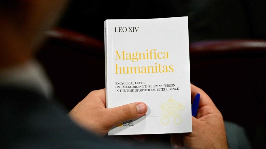 «Desarmar la IA»: El Papa León XIV lanza histórica encíclica contra el transhumanismo y las nuevas esclavitudes digitales
