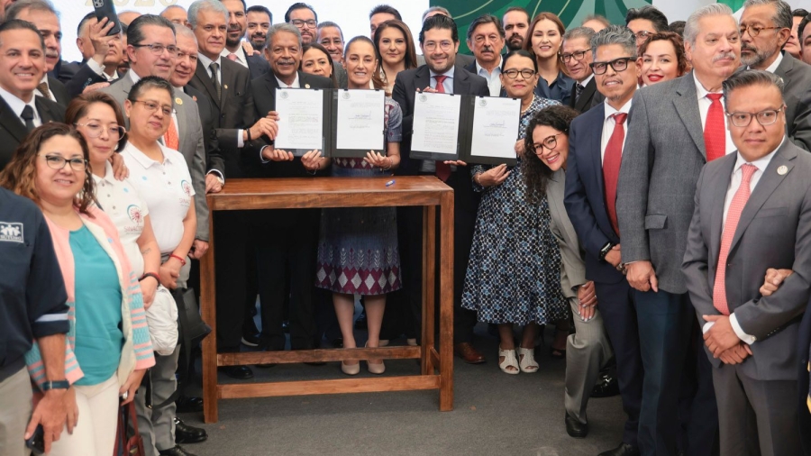 «La primavera laboral llegó para quedarse»: Sheinbaum blinda a jornaleros y firma la histórica jornada de 40 horas