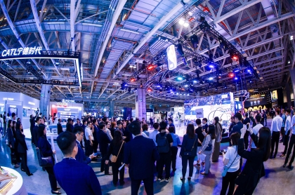 El fin de la IA teórica: Lenovo apuesta por startups que conviertan la Inteligencia Artificial en productos de consumo real