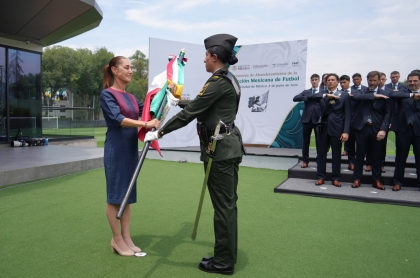 «La patria confía en ustedes»: Sheinbaum abandera a la Selección Mexicana a 3 días del Mundial 2026