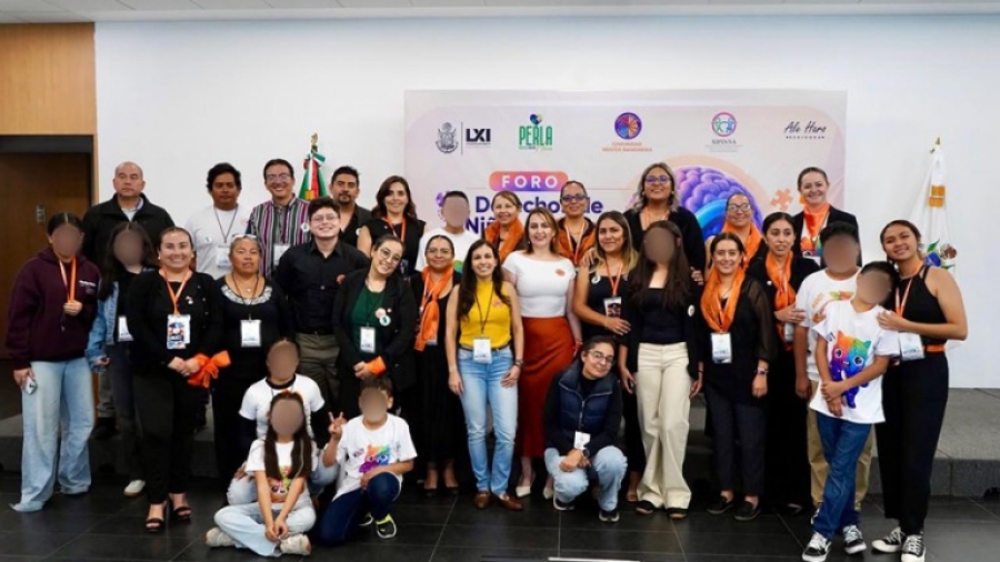 Una escuela que no entiende también excluye: familias neurodivergentes llevan sus derechos al Congreso