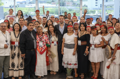Una constancia se puede enmarcar; una ley protege