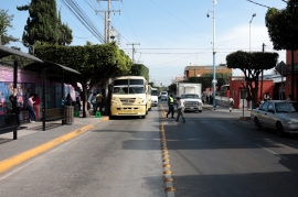 La tarjeta llega al camión; el buen servicio sigue esperando