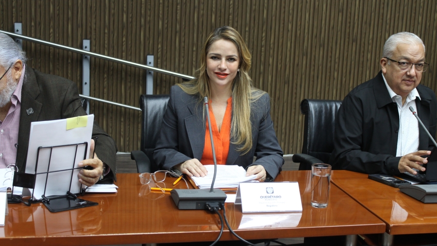 Paulina Aguado pide revertir venta de 12 predios municipales en Querétaro y blindar áreas verdes