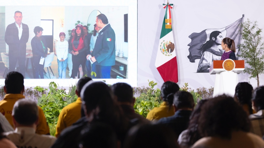 Drones con semillas encapsuladas hechas por estudiantes: así se plantarán 6.6 millones de árboles el domingo
