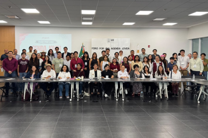 Jovenes con agenda propia