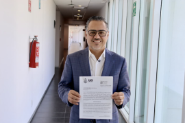 Enrique Correa Sada impulsa iniciativa para que se acepte pagos con. tarjeta en estacionamientos públicos