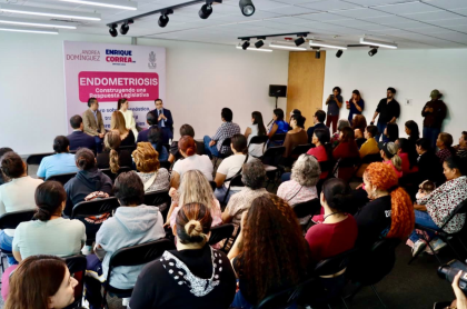 El diputado local Enrique Correa Sada encabeza foro sobre endometrosis